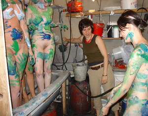 Sample of shoot behind the scenes young women taking racy photographs nude Backstage 145 Sample of shoot behind the scenes young women taking racy photographs nude Backstage 145